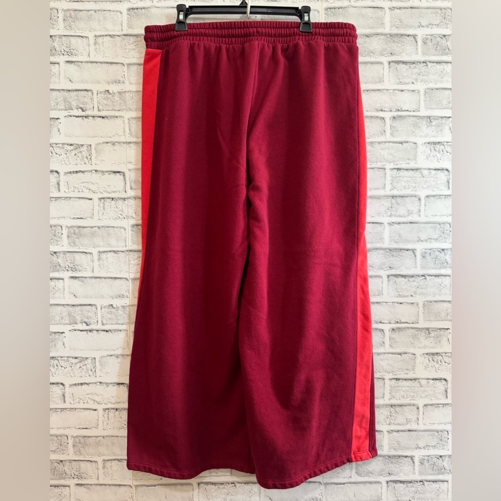 Women’s Universal Thread mid rise straight leg oversized pull on sweatpants XL - Picture 3 of 5
